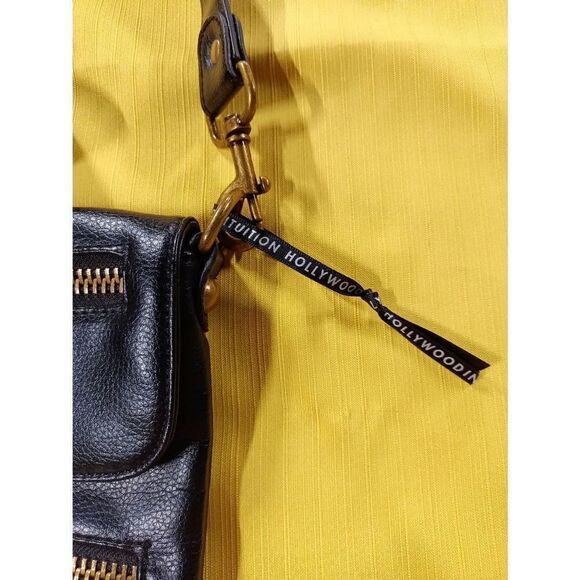 Hollywood intuition by Jaye Hersh - Picture 2 of 7